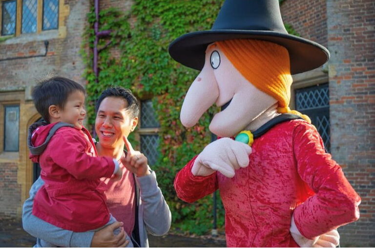 Room on the Broom Meet and Greet